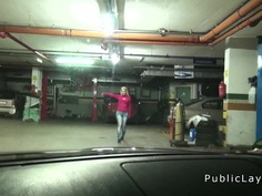 Dude fucks blonde babe in repair shop pov